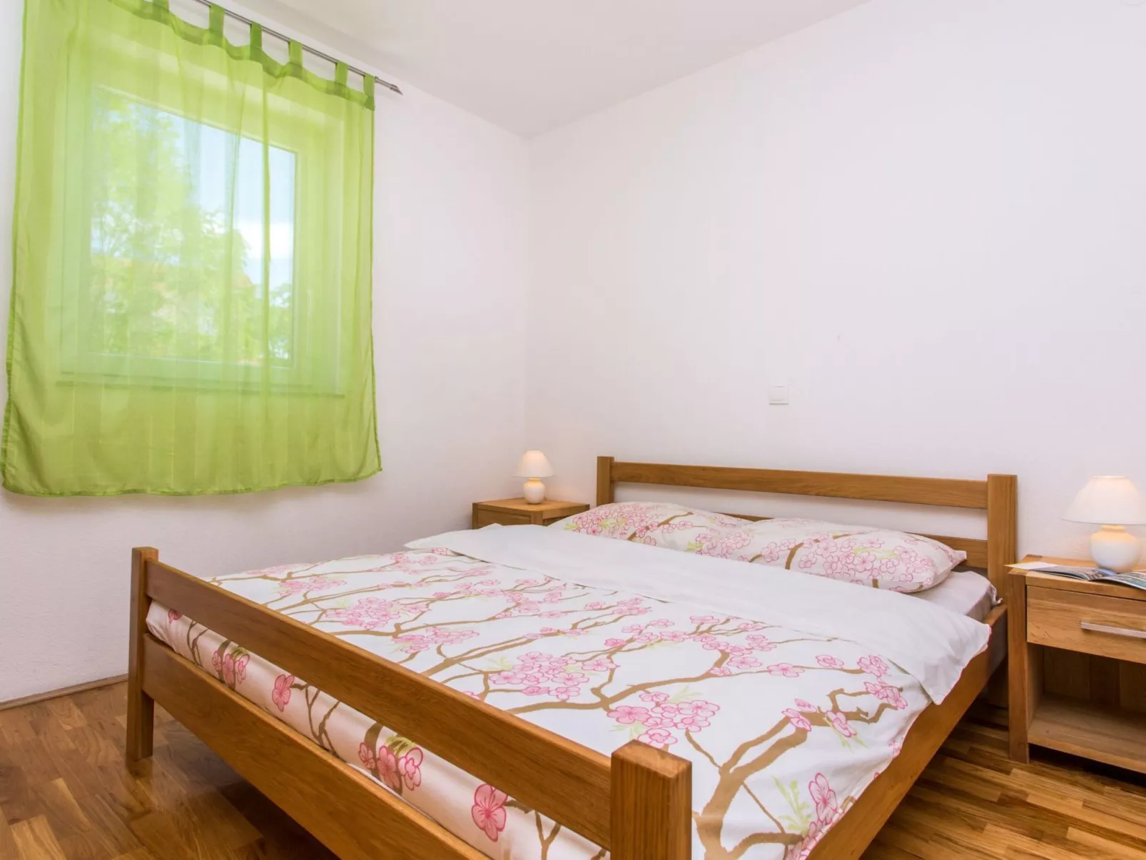 Deja-Image-tags.info