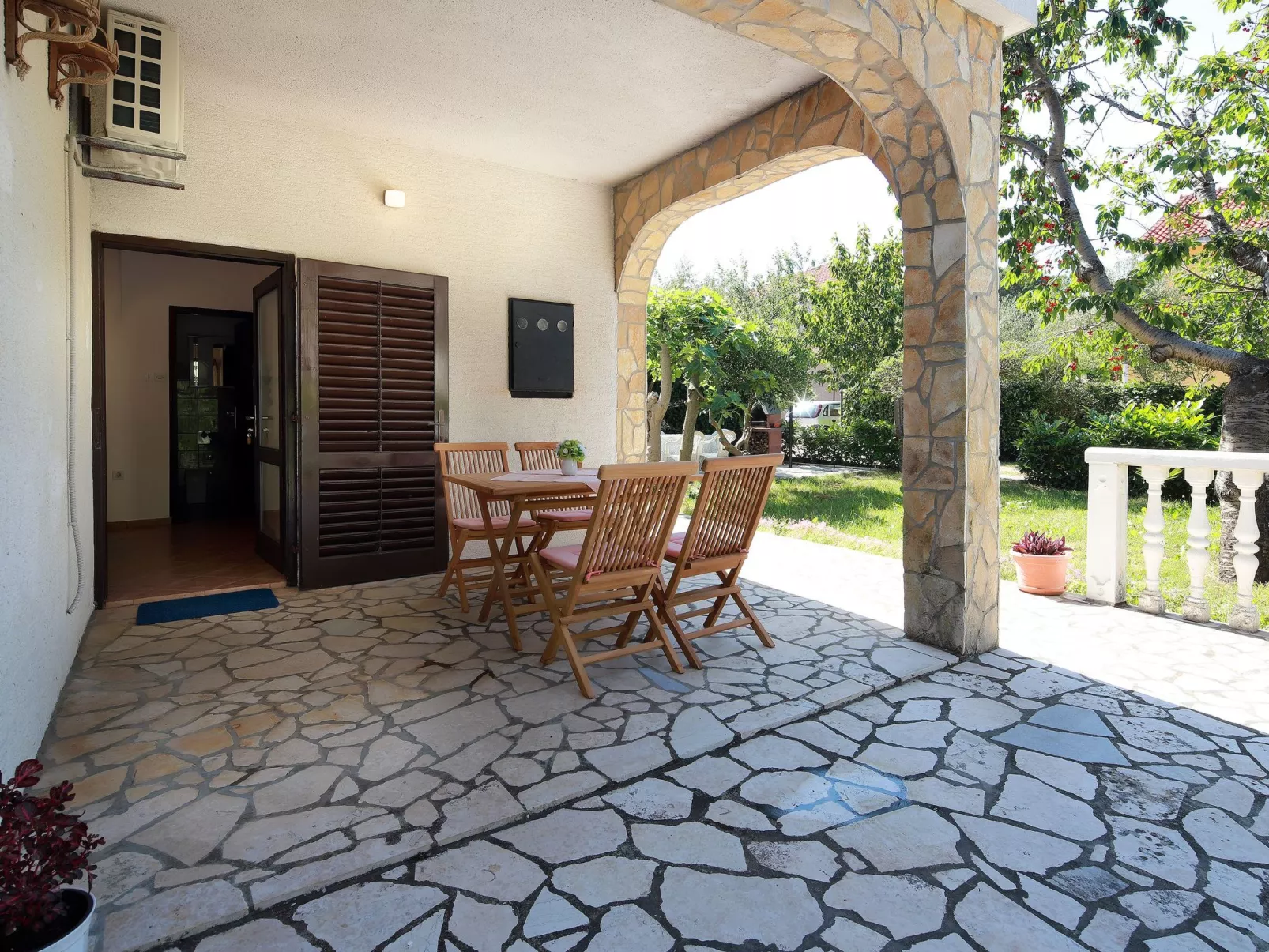 Svoboda 2-Image-tags.info