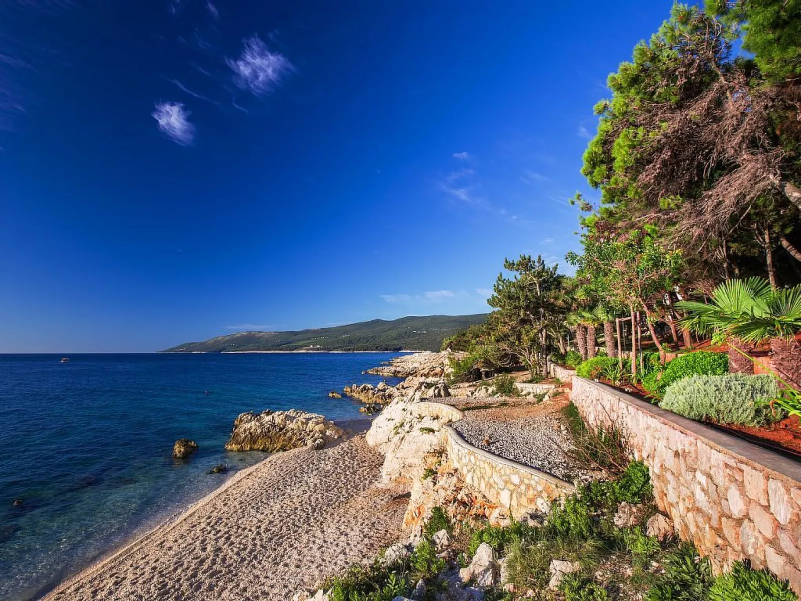 Vollständig freistehendes Haus mit schönem Garten-Buiten