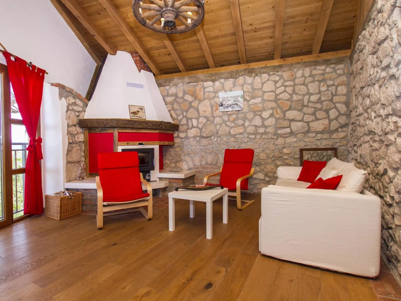 Geräumiges Ferienhaus in Brseč mit Privatem Pool-Image-tags.info