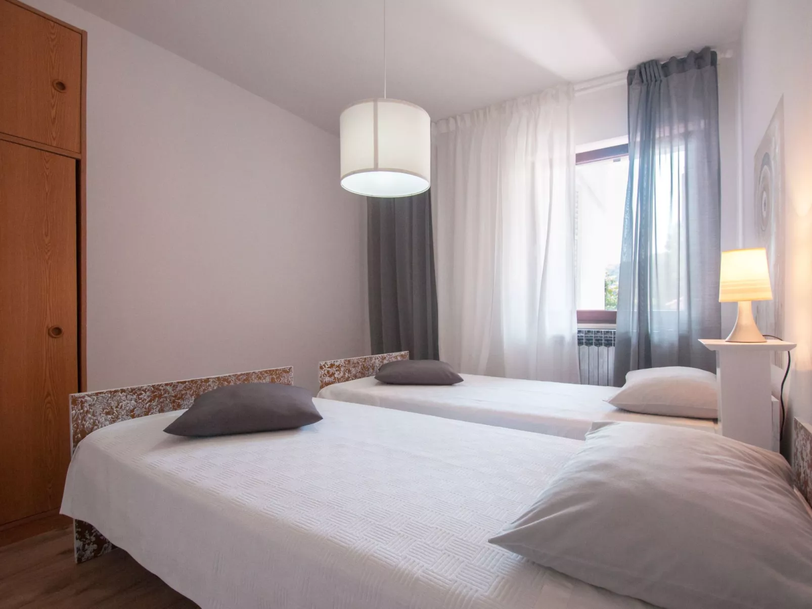 Wohnung Violett für 6 Personen-Binnen