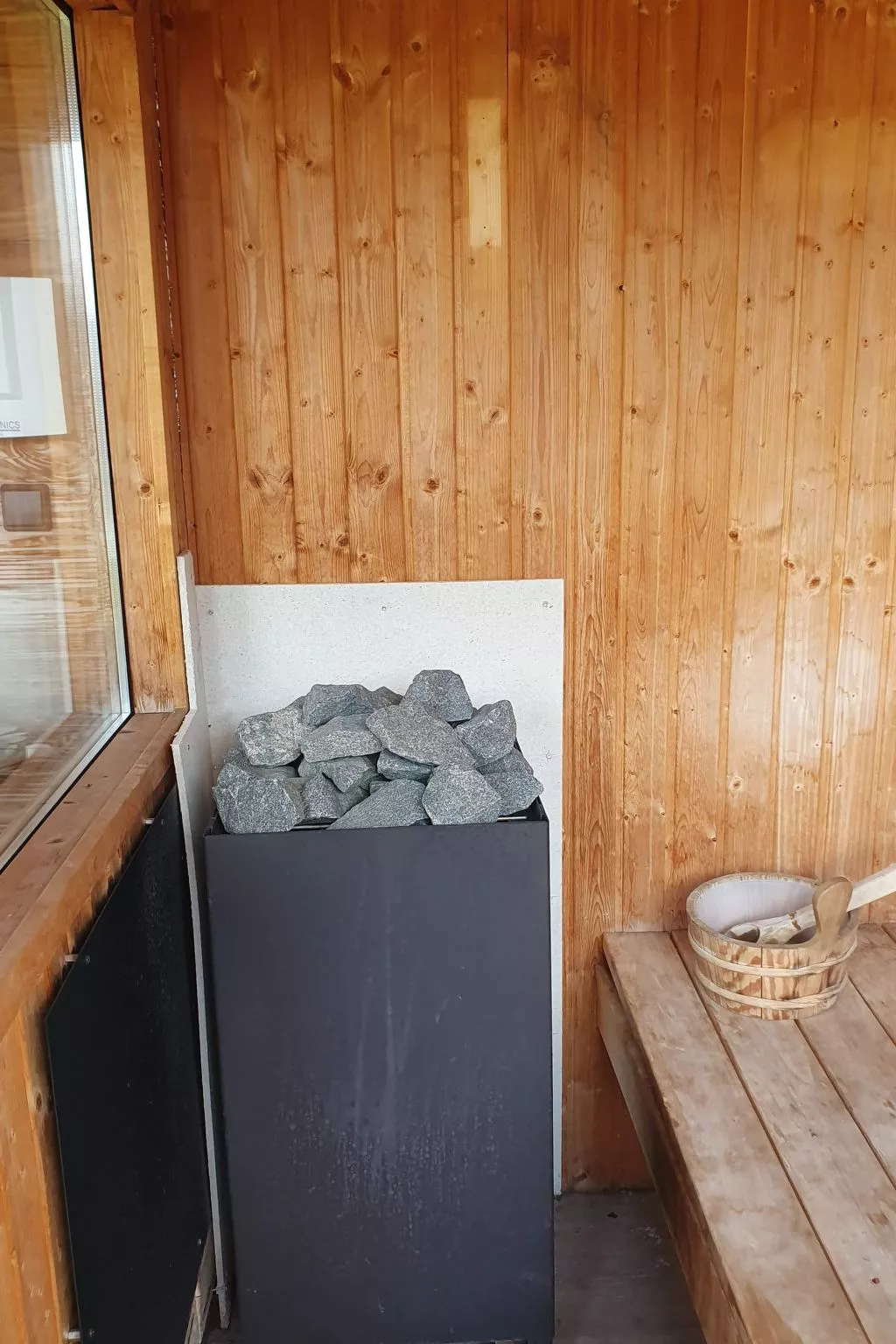 Luxus-Ferienhaus mit Sauna und Kamin-Binnen