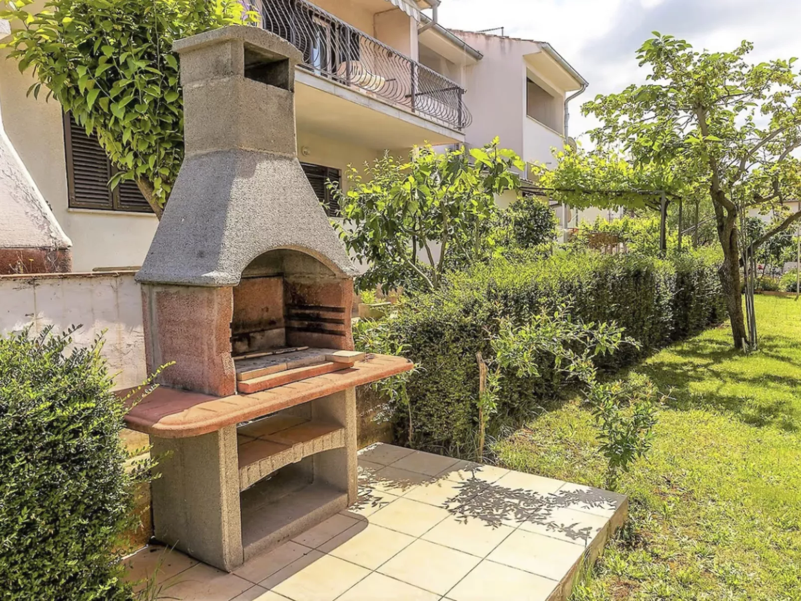 Wohnung 'Silva5' mit Wasserblick-Buiten