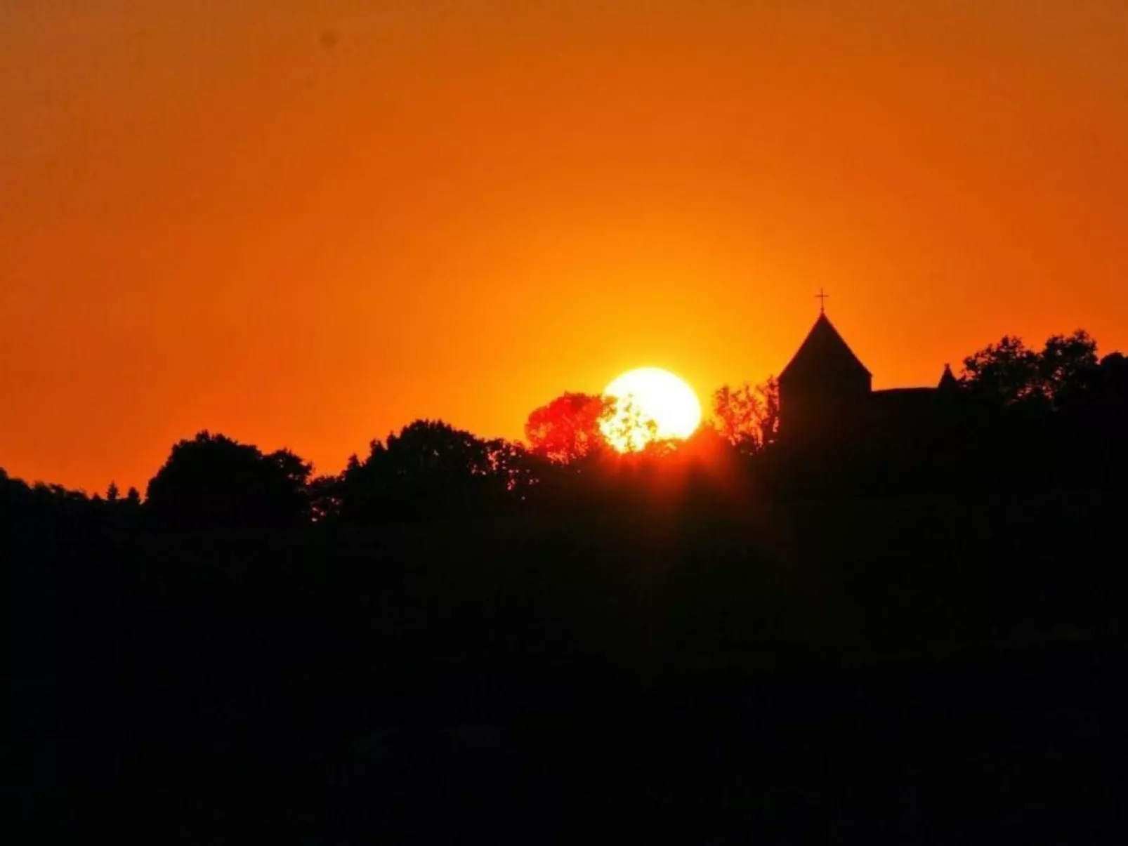 Kastanienblick-Buiten