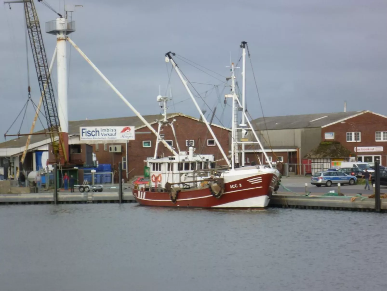 In Nesse mit Garten, Terrasse und Grill-Buiten