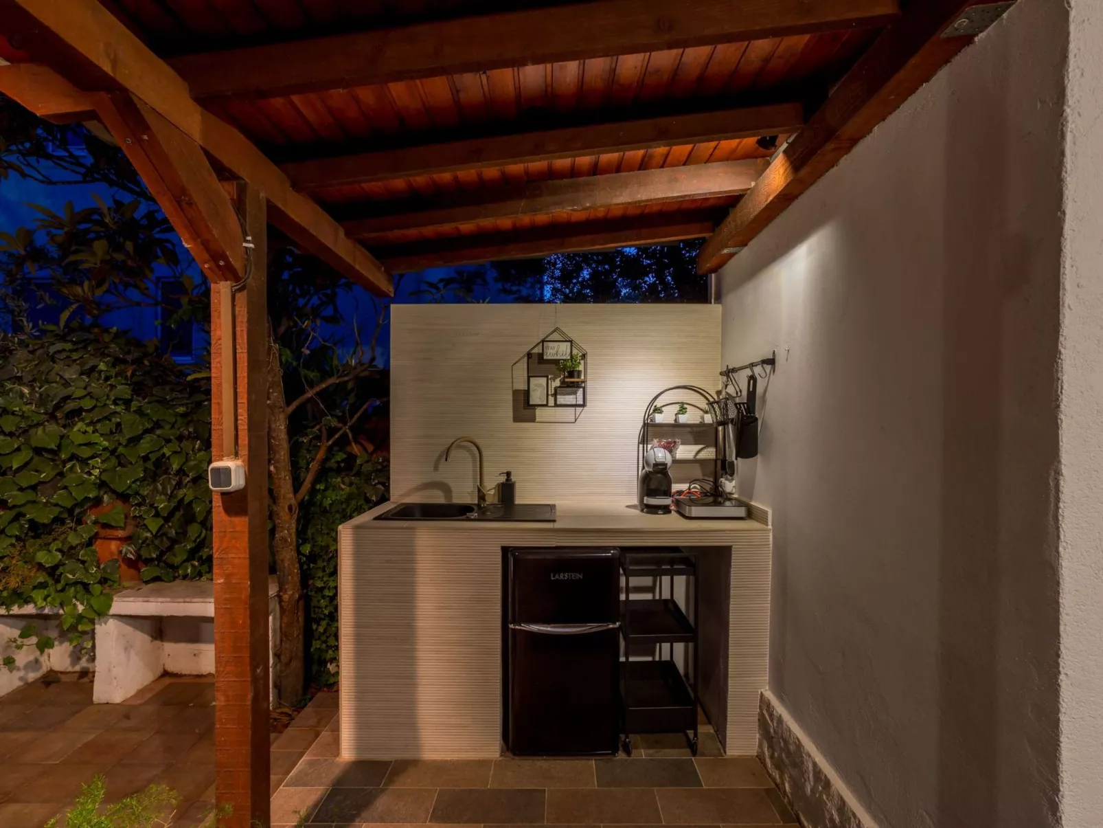 Geräumiges Ferienhaus mit Terrasse und Garten-Image-tags.info