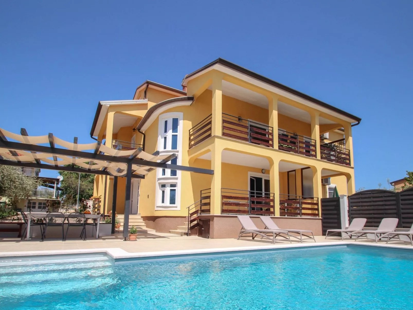 Villa "Chiara" mit privatem Pool-Image-tags.info