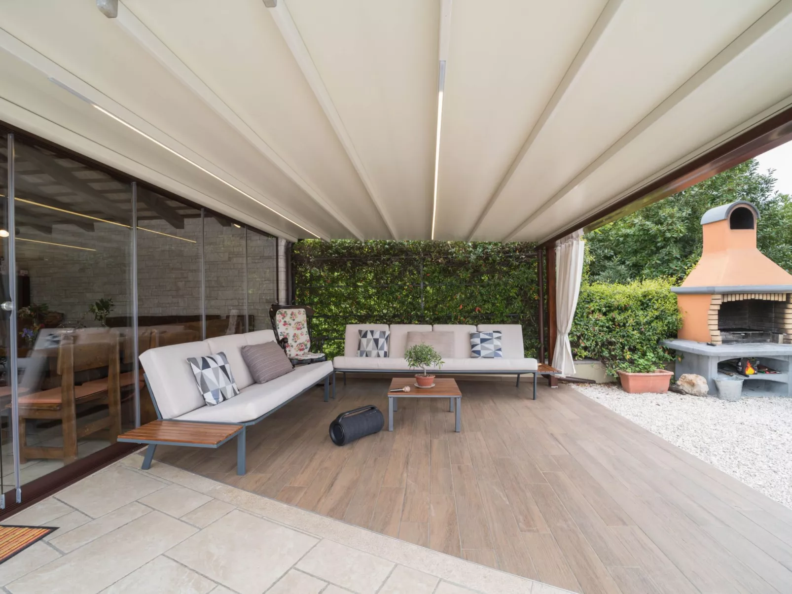 GioEin privater Bereich für 16 Personen, Pool und Sport-Binnen