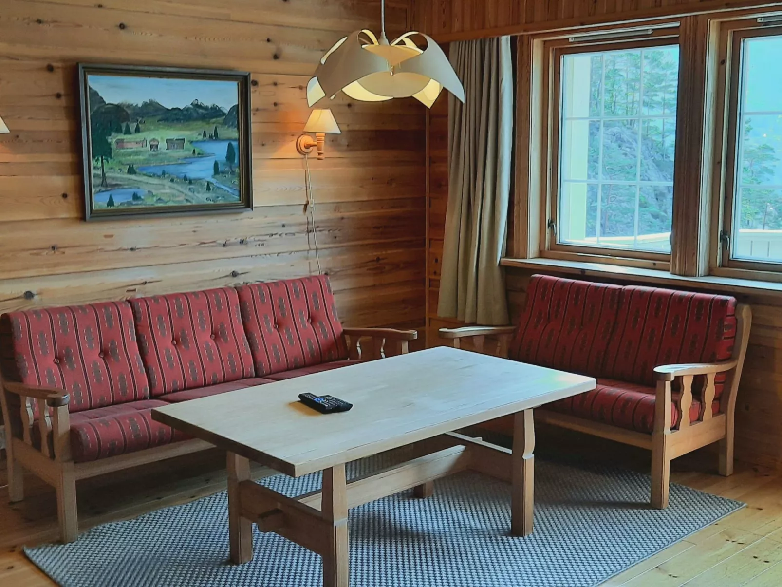 Häuschen mit Blick auf das Wasser-Binnen