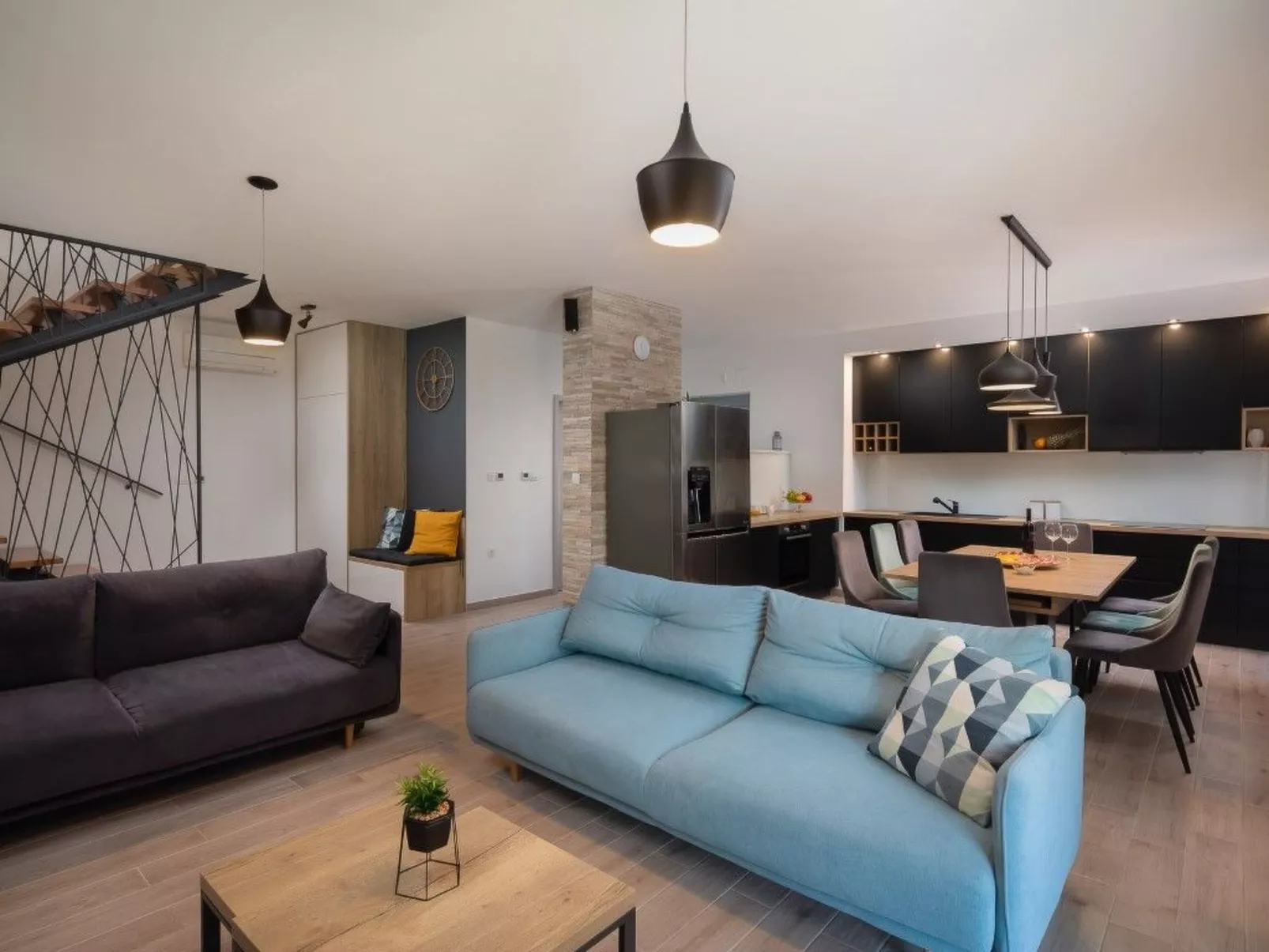 Villa Dali-Image-tags.info