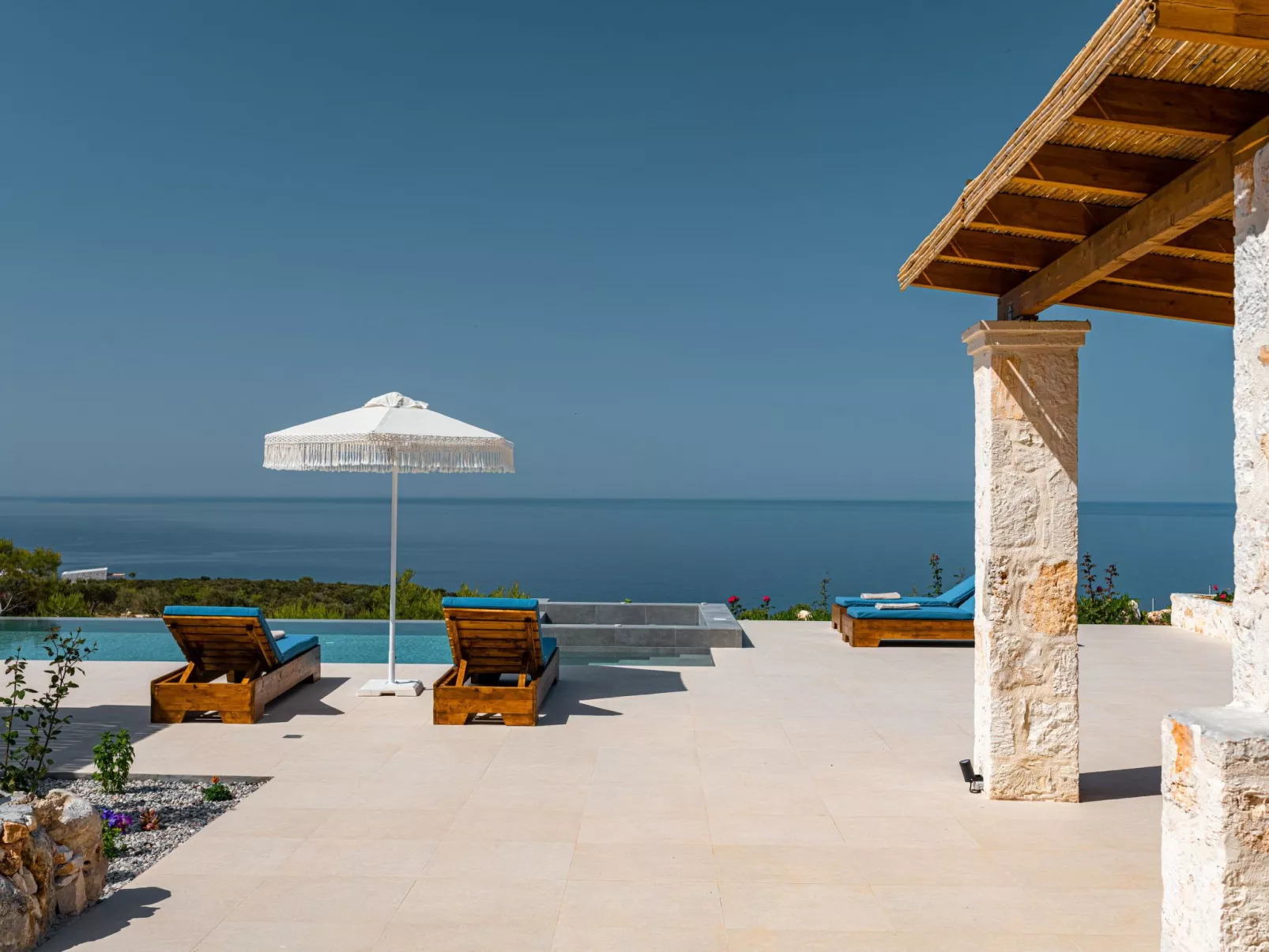 Terra Lucis Berg-Residenzen - Mare Villa-Binnen