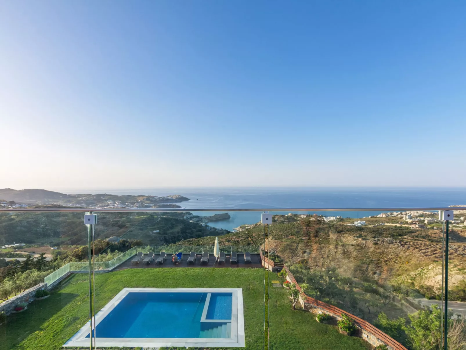 Ferienvilla mit privatem Pool-Image-tags.info