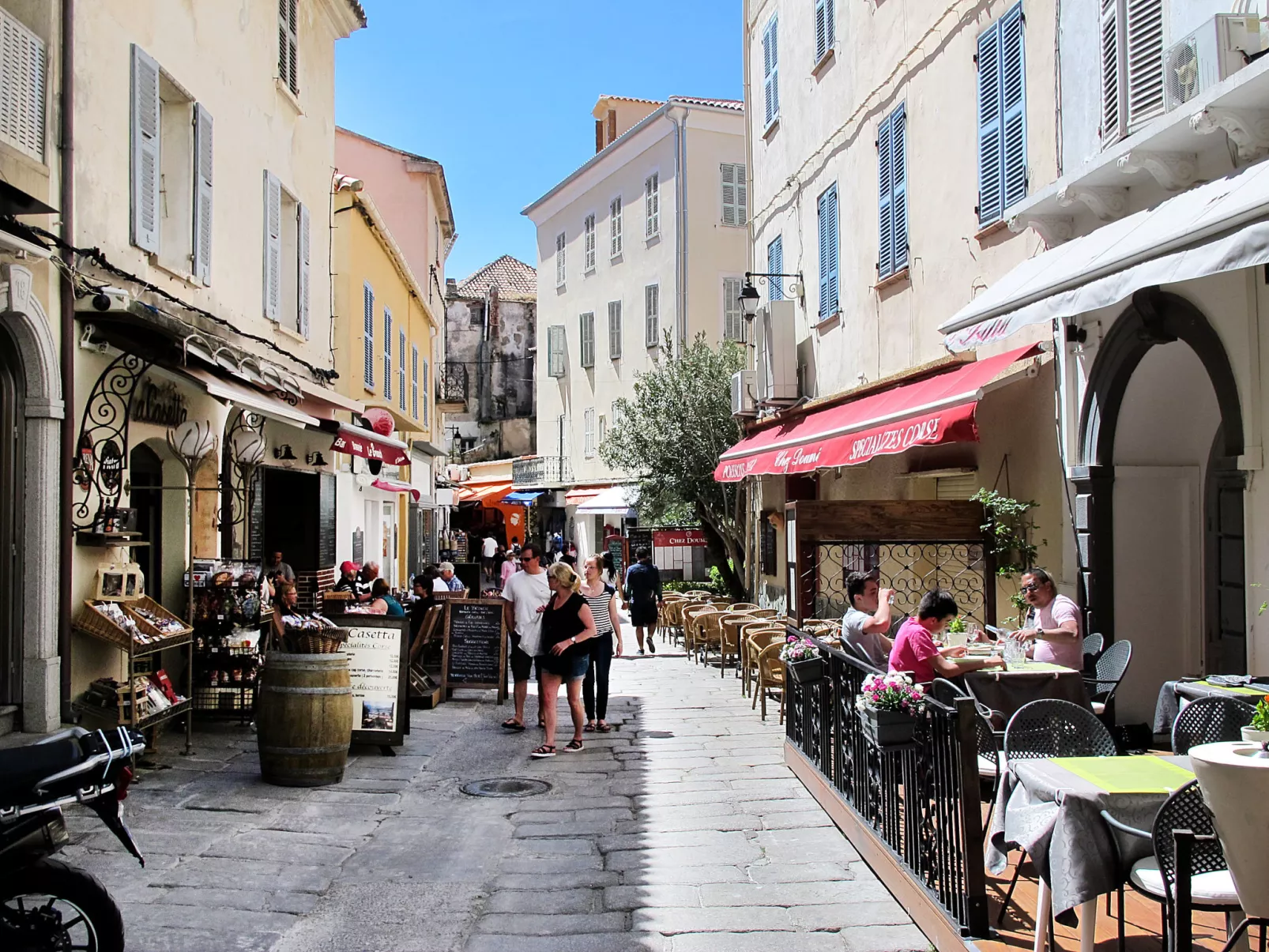 Calvi "Eden Paradisu"-Omgeving