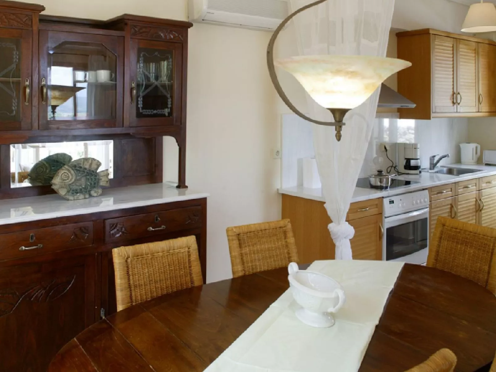 Villa Pergola-Image-tags.info