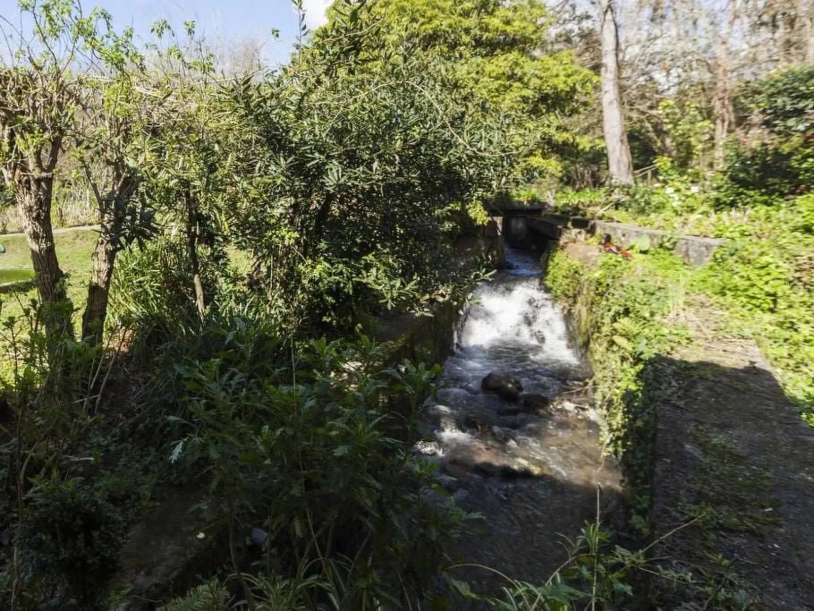 Maison du Moulin in Bauernhof-Buiten