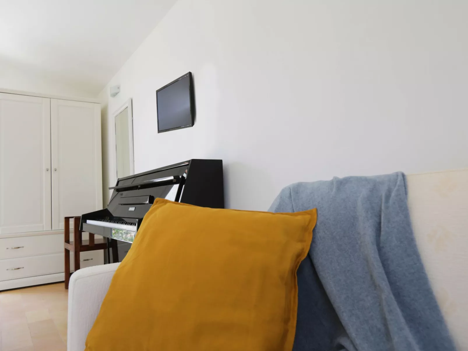 "Haustierfreundliches 'Cottage Glicini' mit Pool und Aussicht-Binnen