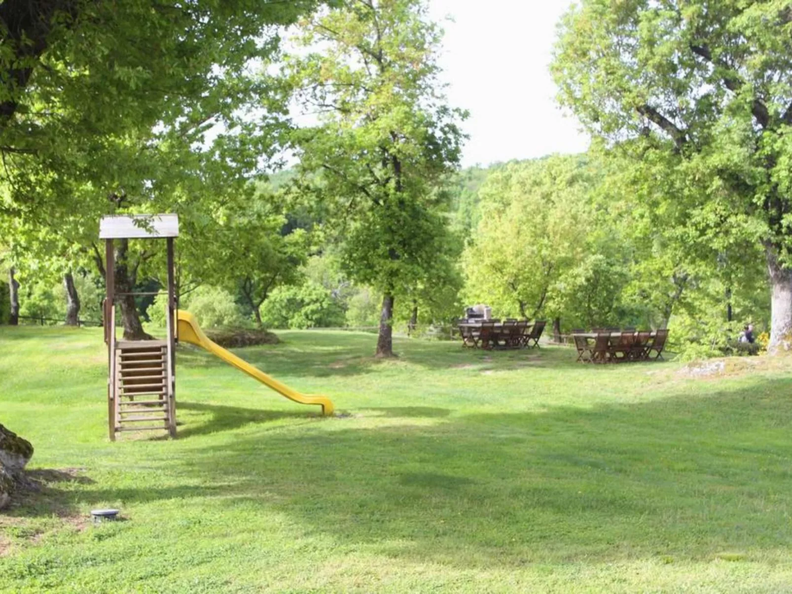 Unterkunft in Residenz mit Spa, Schwimmbad, Wi-Fi-Buiten