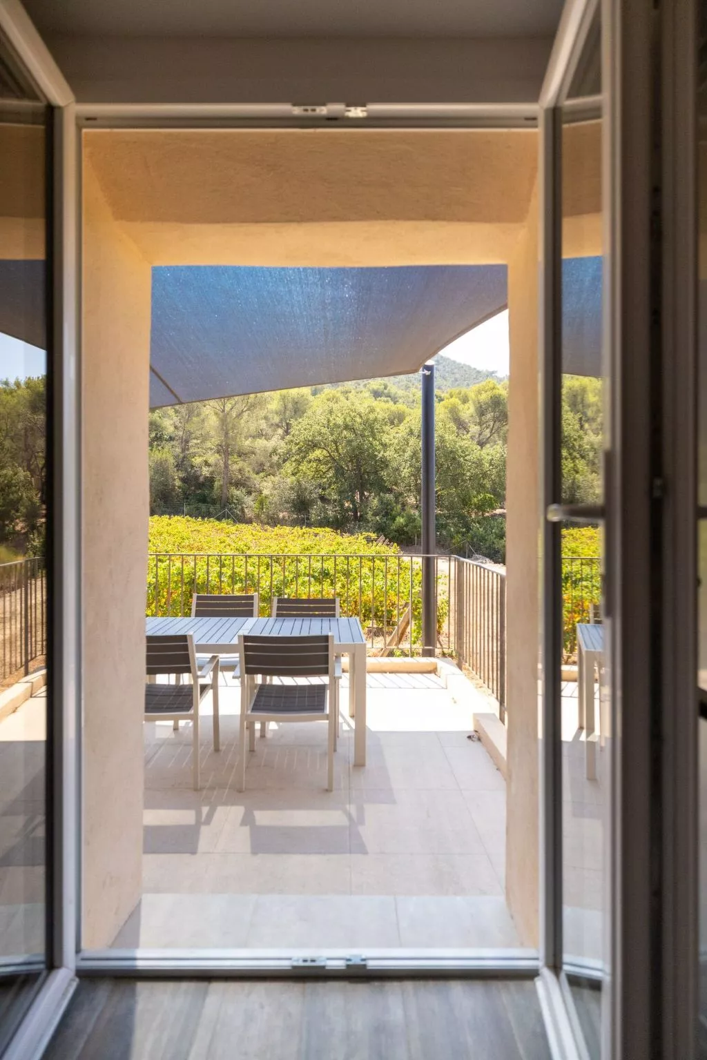 Gîte im Herzen der Weinberge, Terrasse mit atemberaubendem Blick auf das Meer, - Buiten