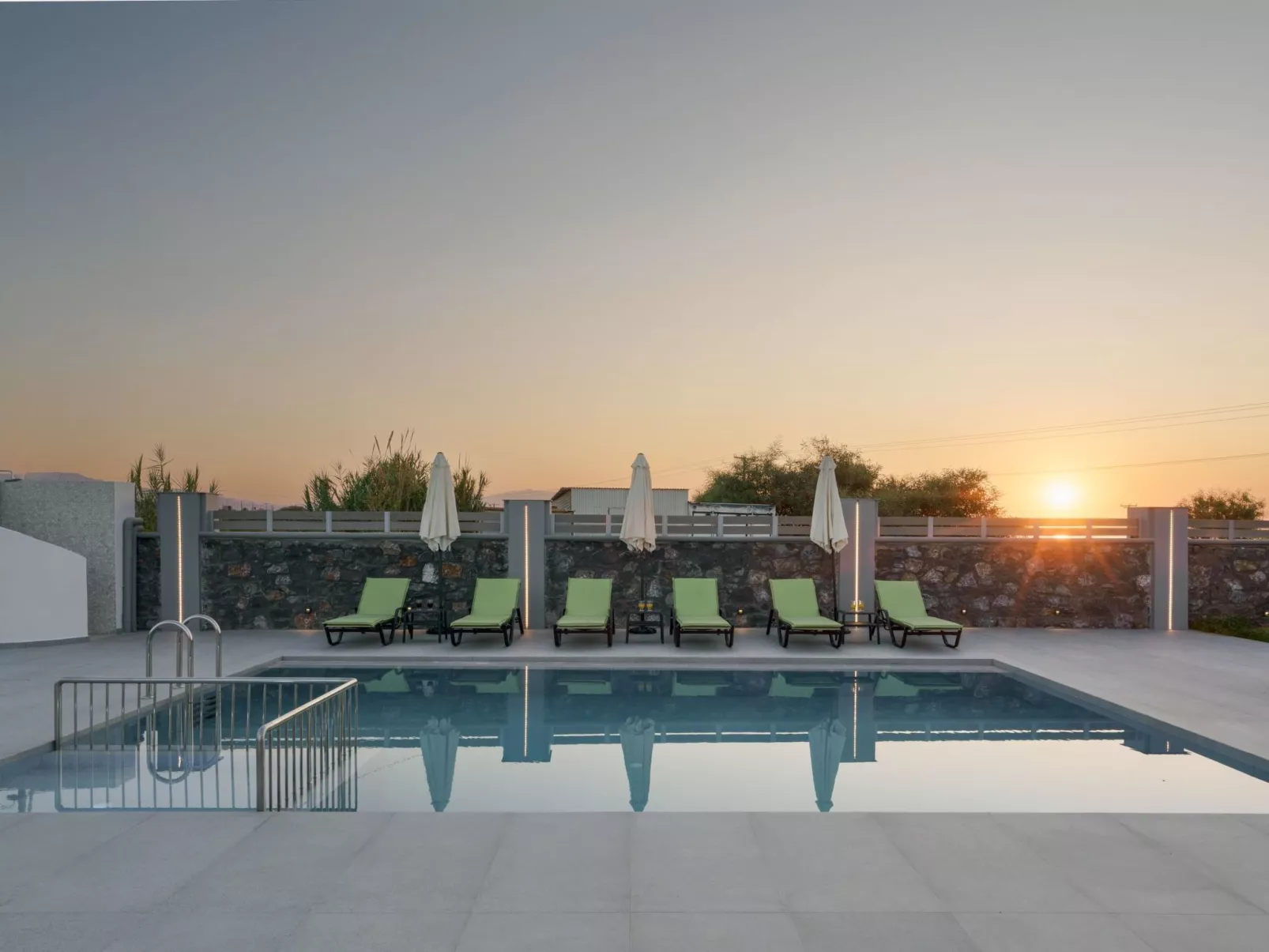 "Luna" mit Privatparkplatz-Image-tags.info