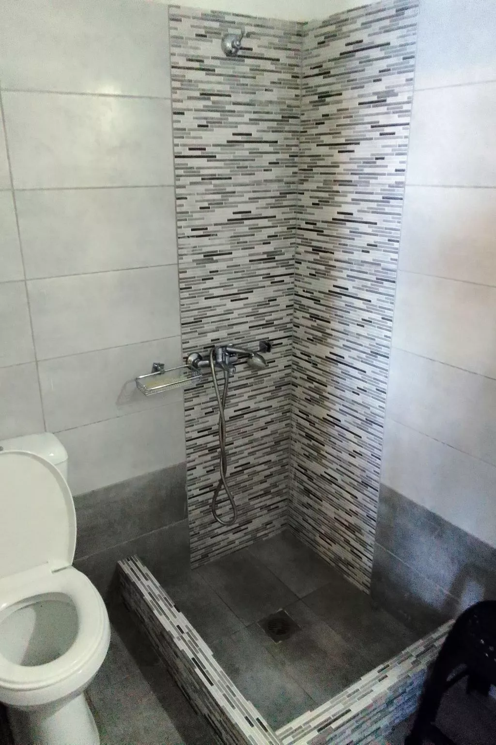 Charmantes Ferienhaus in Ia mit Privater Terrasse-Image-tags.info