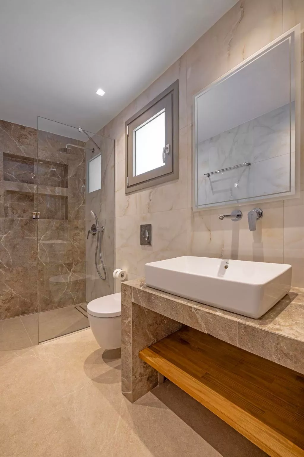 Ferienvilla "Arfna Villa B" mit privatem Pool-Binnen