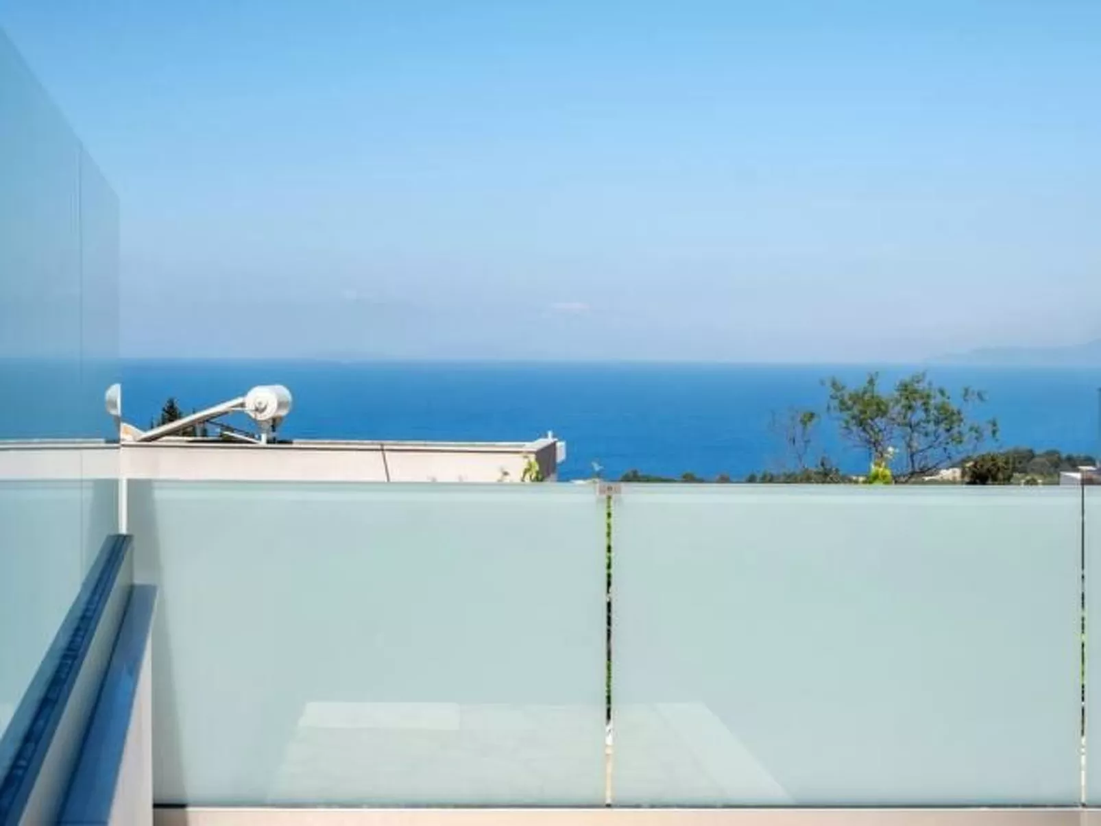 Charmante Villa Irida in der Nähe von Kathisma Mylos Strand-Buiten