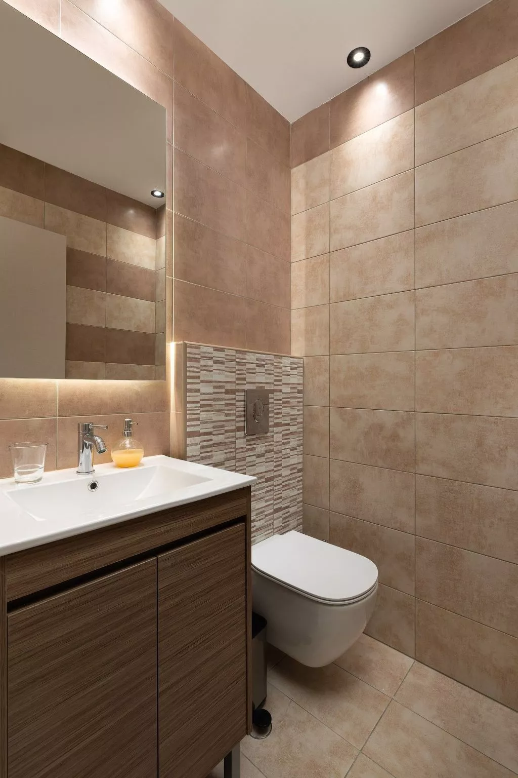 Rhodes Skyline Suites-Image-tags.info