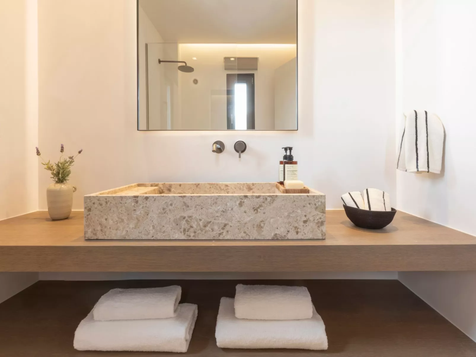 Villa Celestial I-Binnen