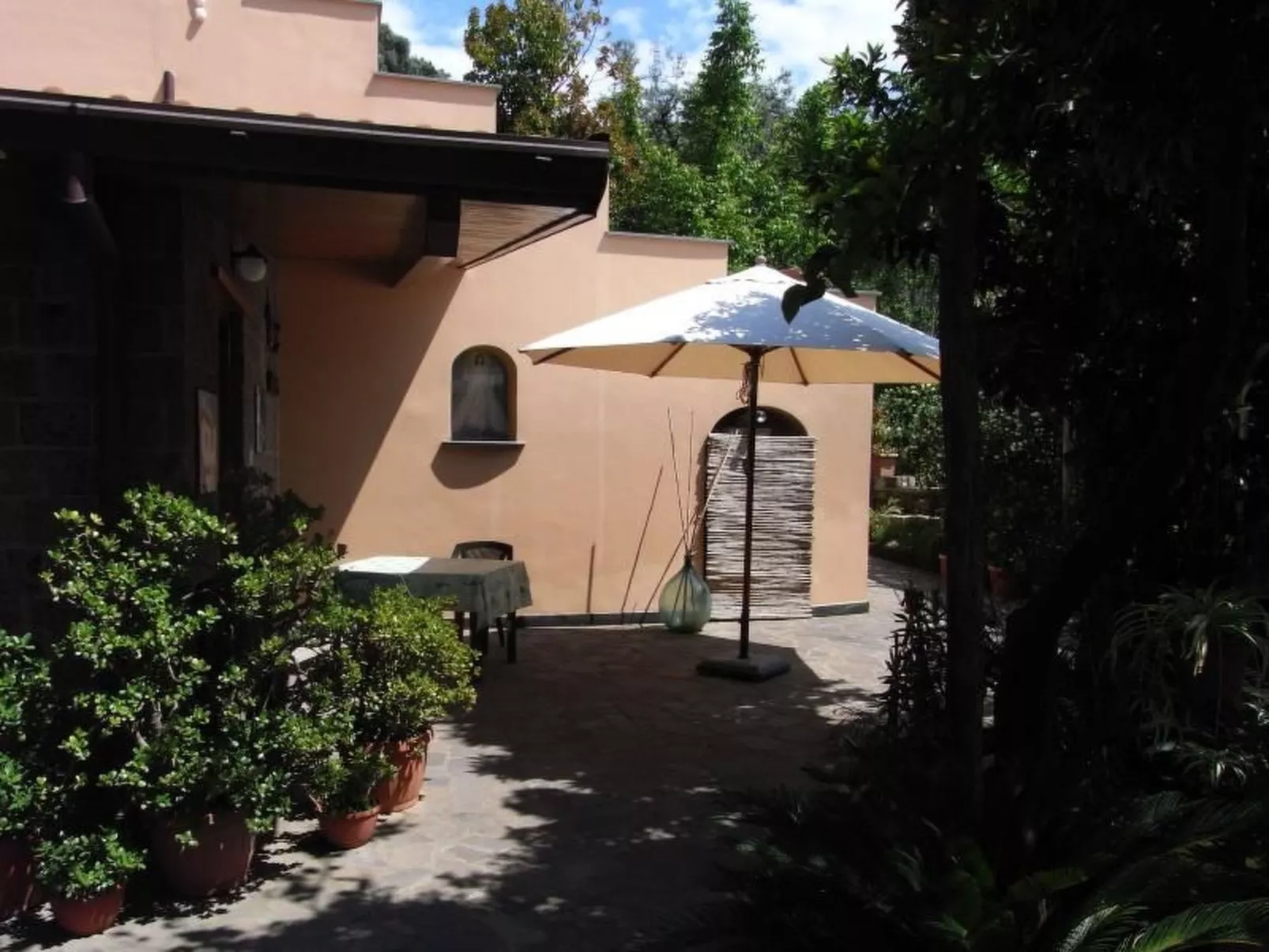 Wohnung 'Ivy' mit privatem Garten-Image-tags.info