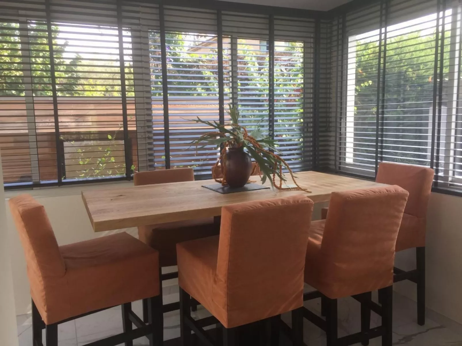 Villa mit privatem Pool und Fitnessraum-Binnen