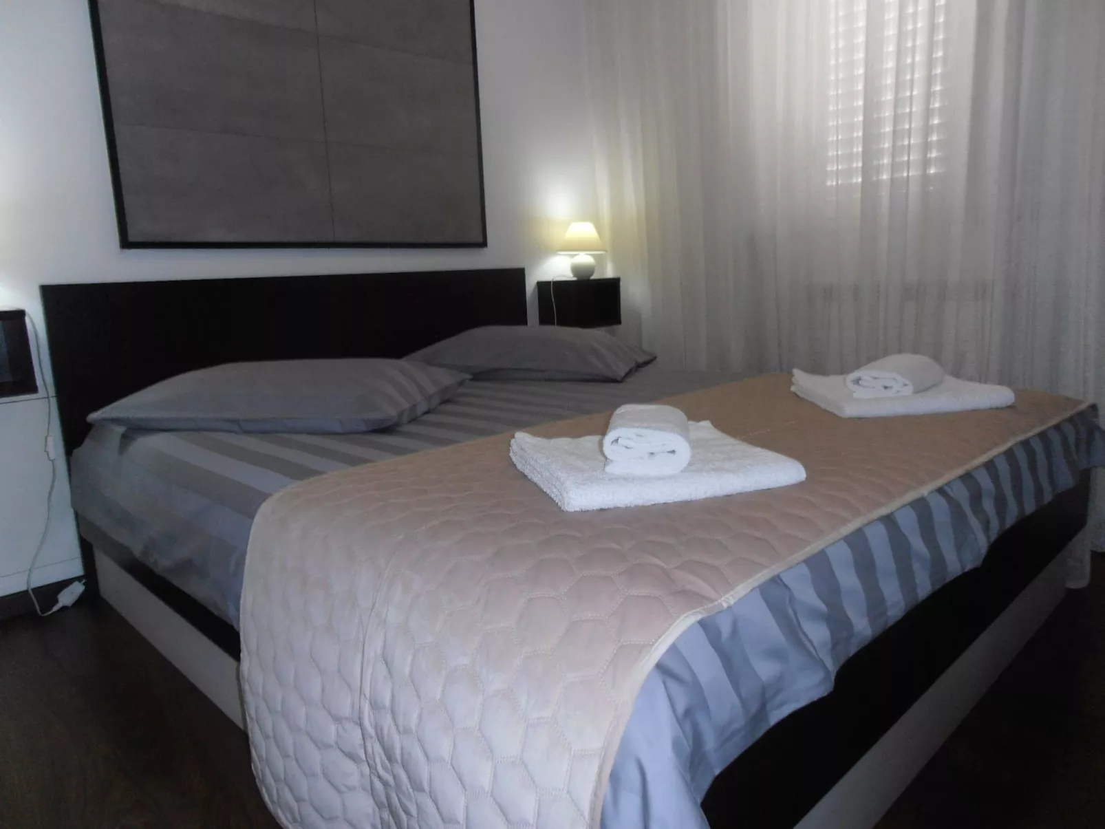 "Ines 2"-Image-tags.info