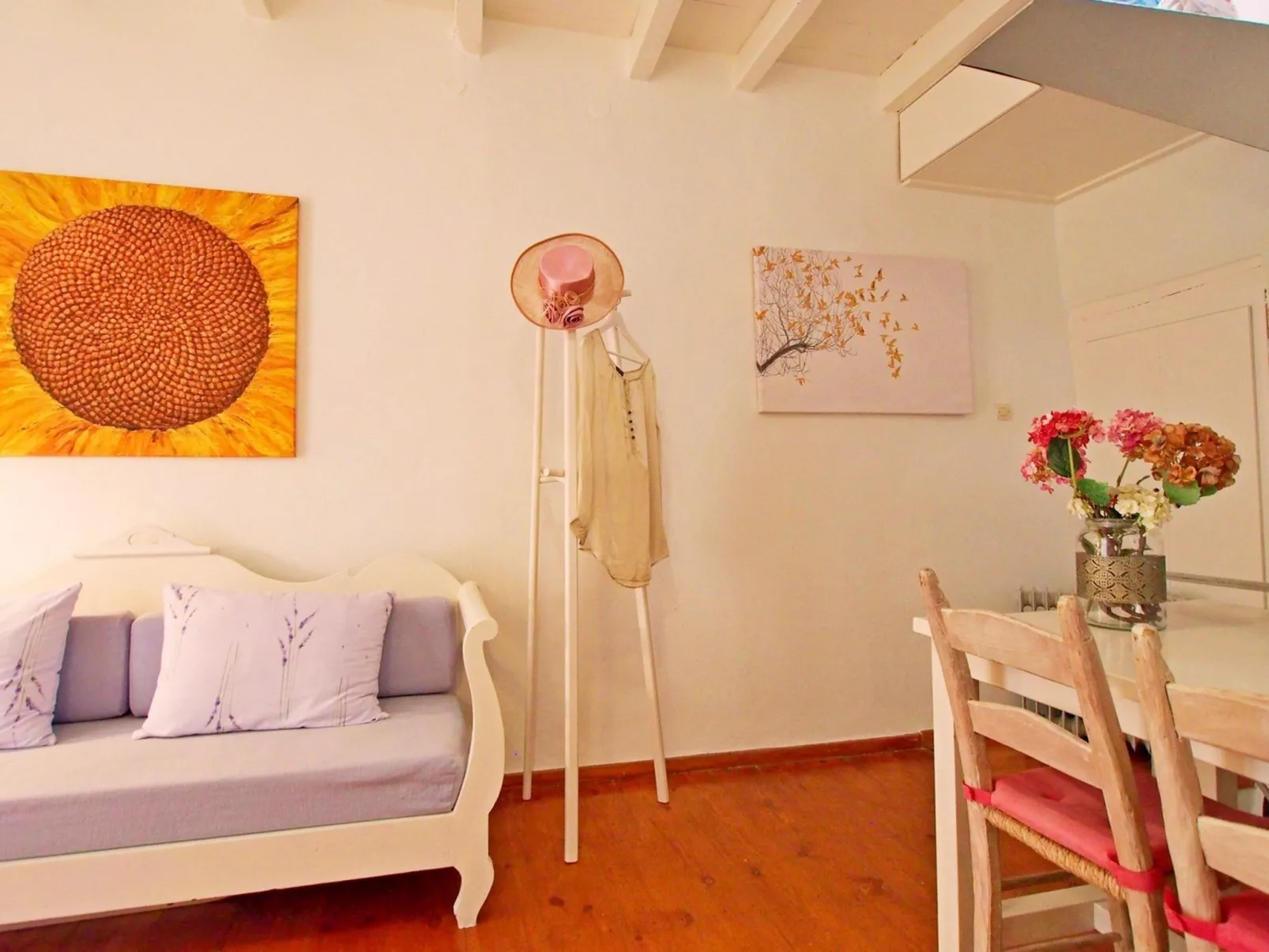 Venetian house-Binnen