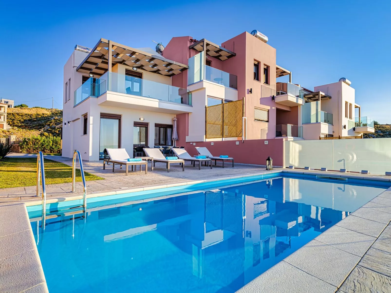 "Villa Nektar" mit privatem Pool-Image-tags.info