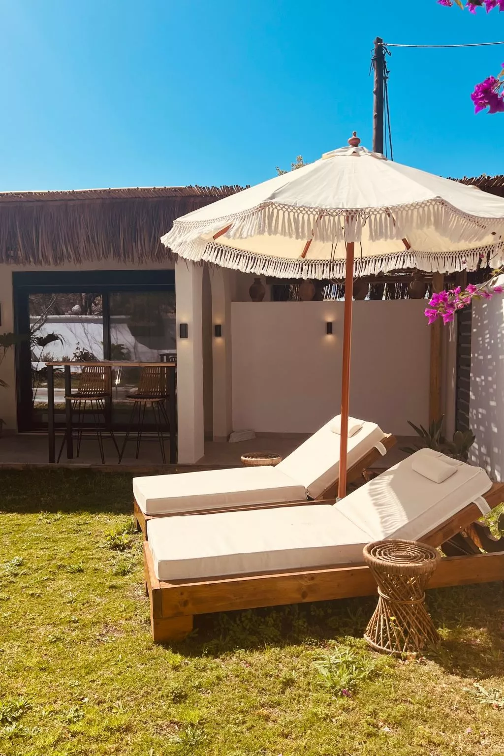 "Naya" mit eigenem Pool-Binnen