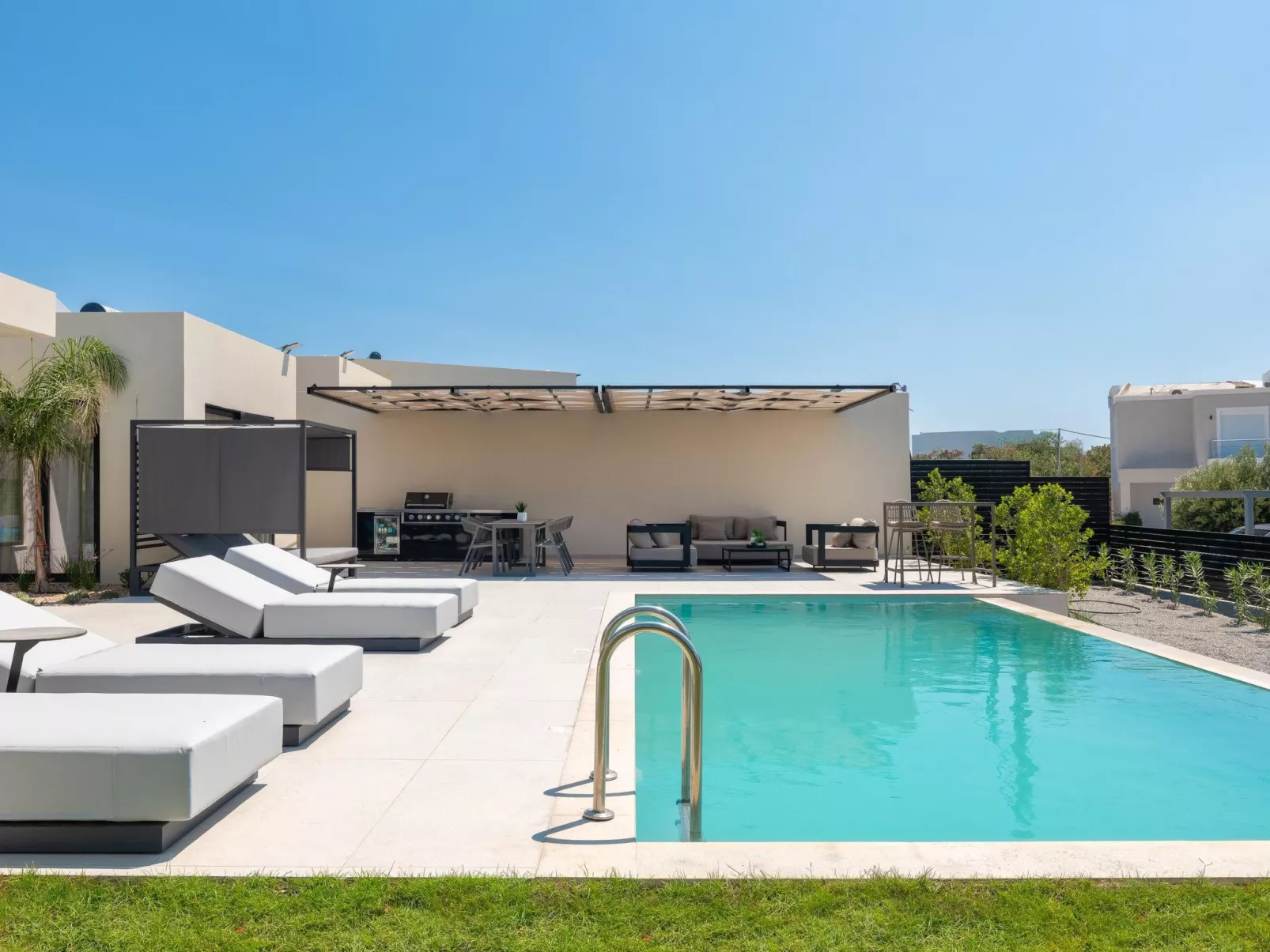 Trapezia Luxury Living - Perle-Image-tags.info