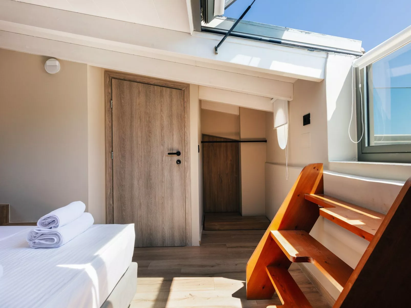 Isla Villen und Suiten Uranus Villa-Image-tags.info