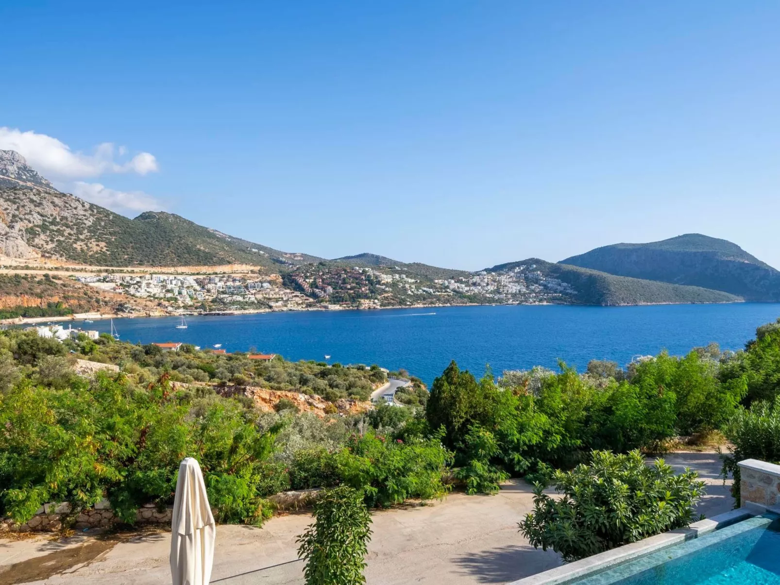 Villa Arden Ege mit Pool für 10 Personen-Buiten