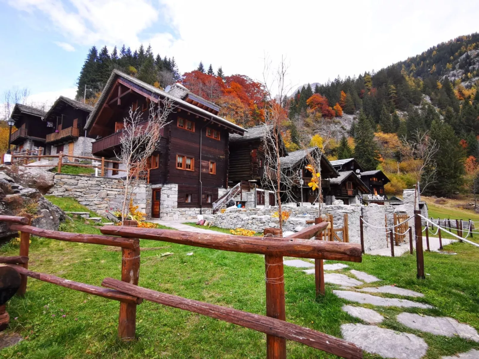 Chalet Borgo Walser Testa 9 - Buiten
