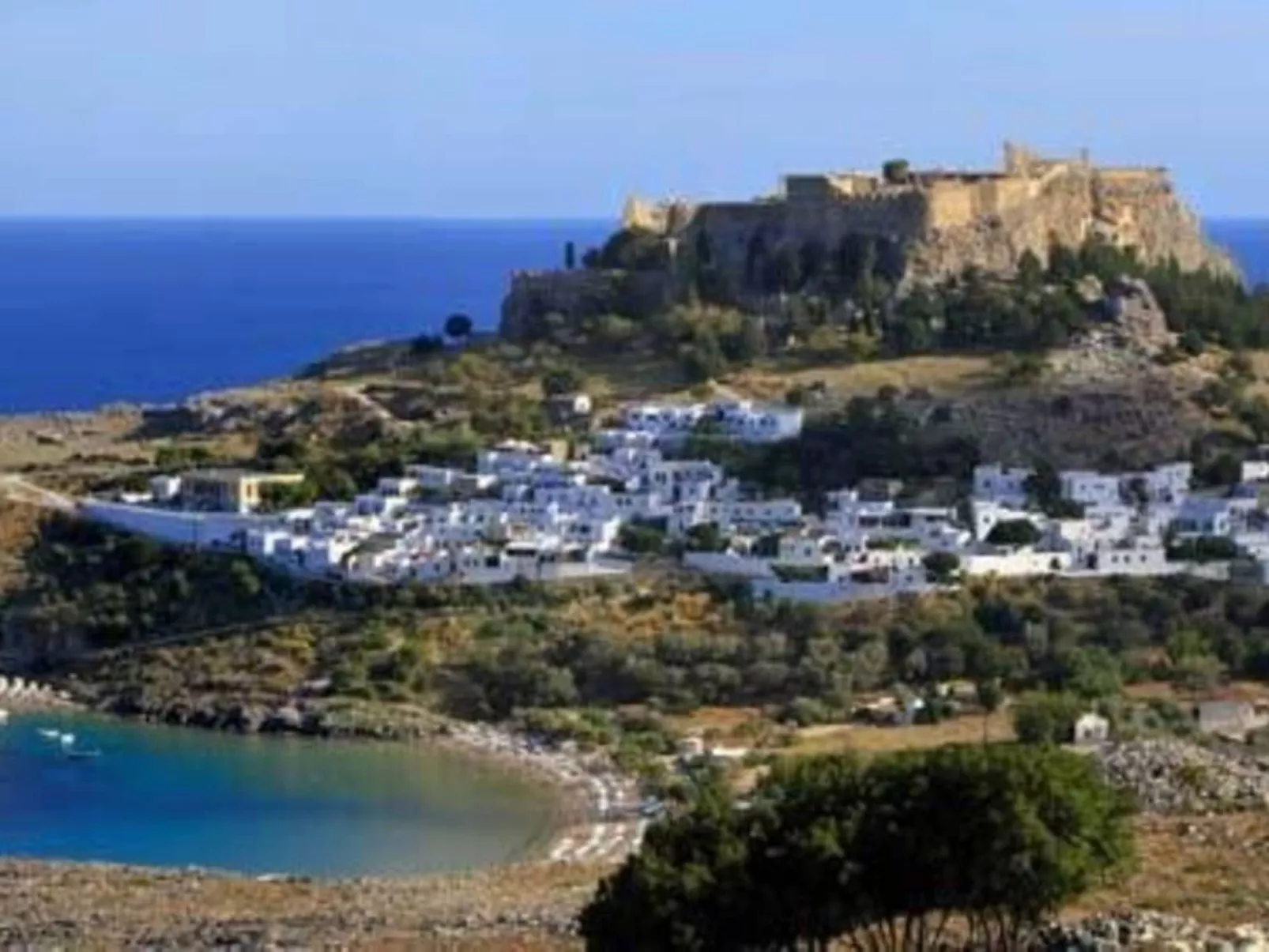 Charmantes Ferienhaus in Archangelos mit großem Balkon-Buiten