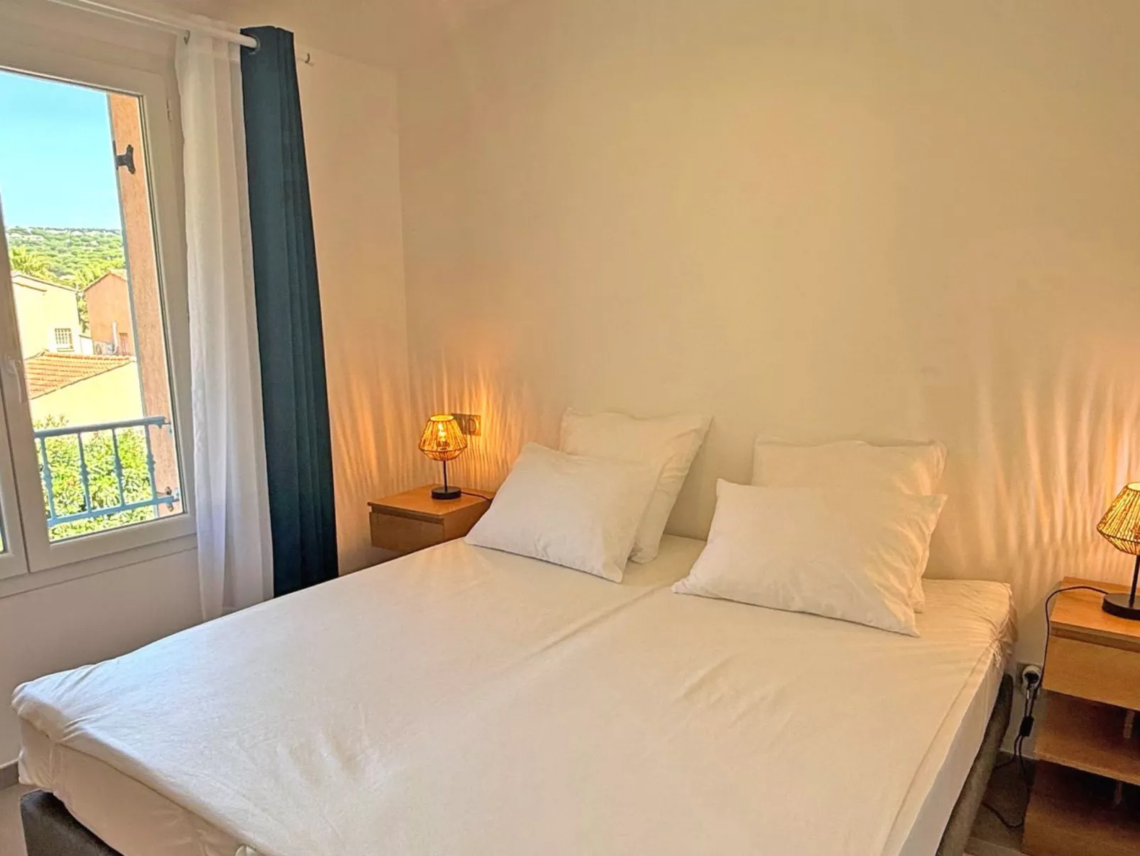 Haus 10 Personen, Klimaanlage, Privater Swimmingpool-Image-tags.info