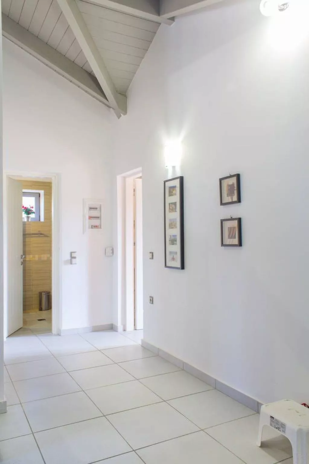 Villa mit zwei Schlafzimmern für 6 Personen. Parken, WiFi-Binnen