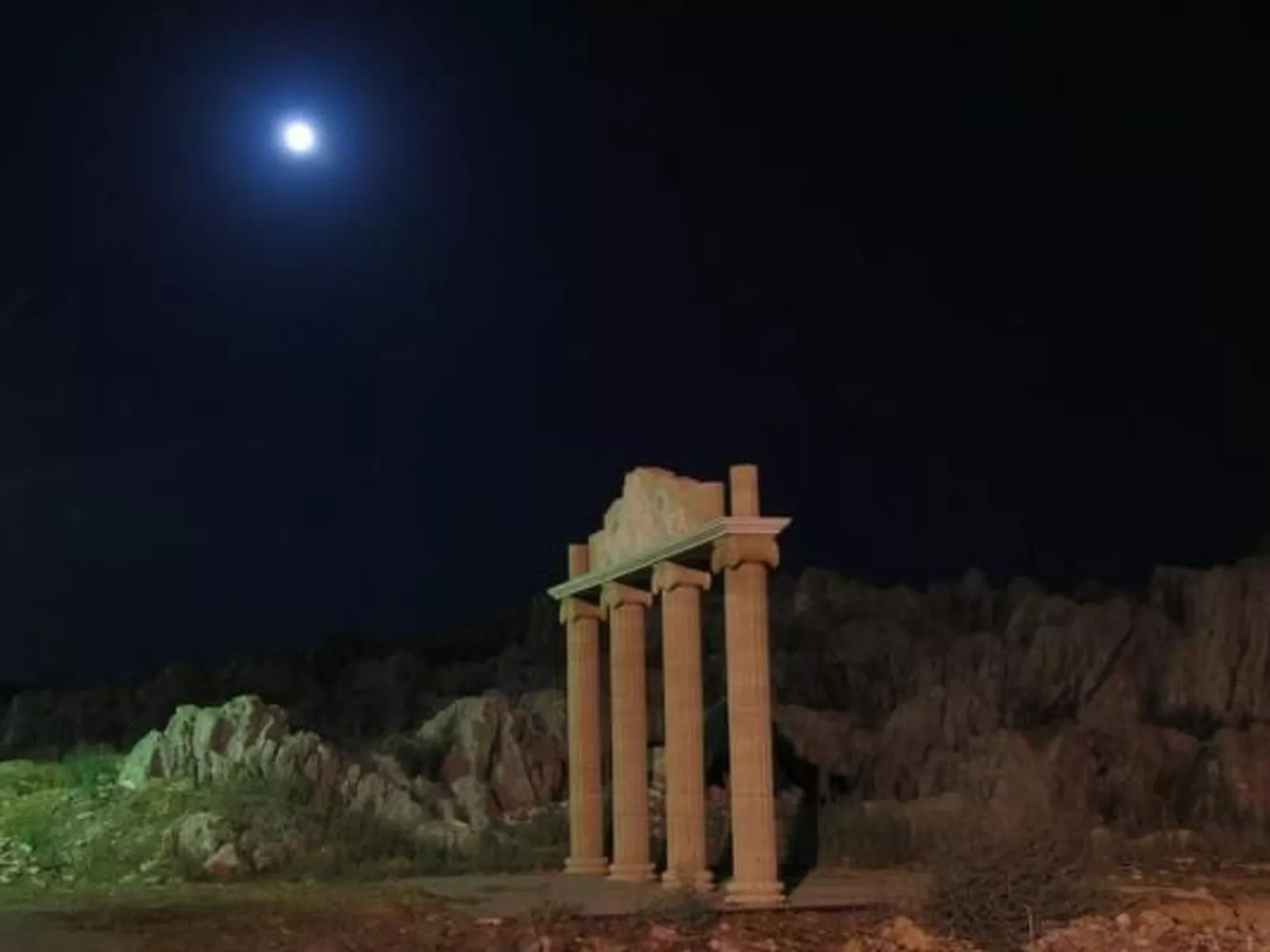 Erdgeschosswohnung im Castle View Haraki-Image-tags.info