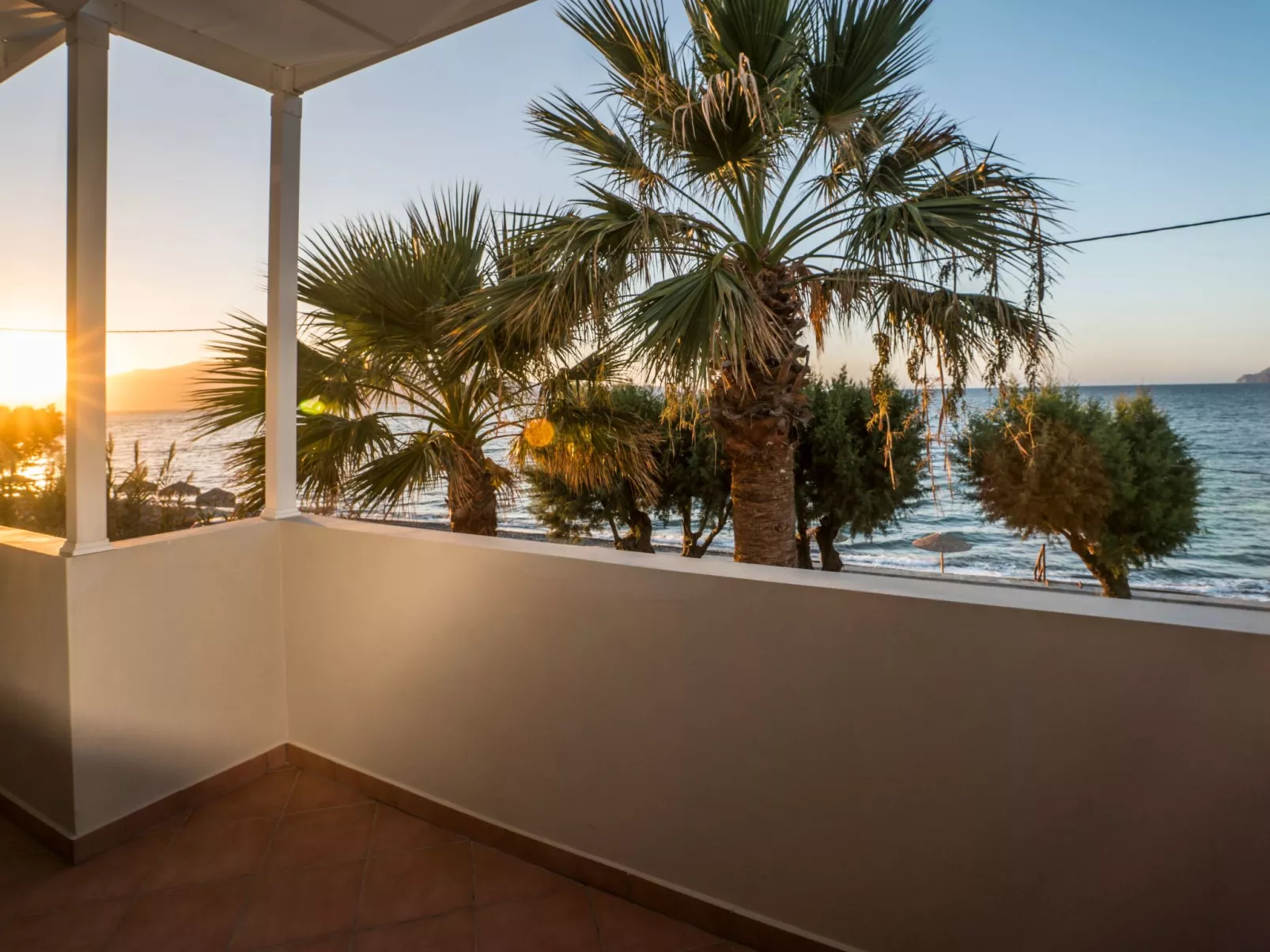 Big Blue Exklusive Villa am Meer-Image-tags.info