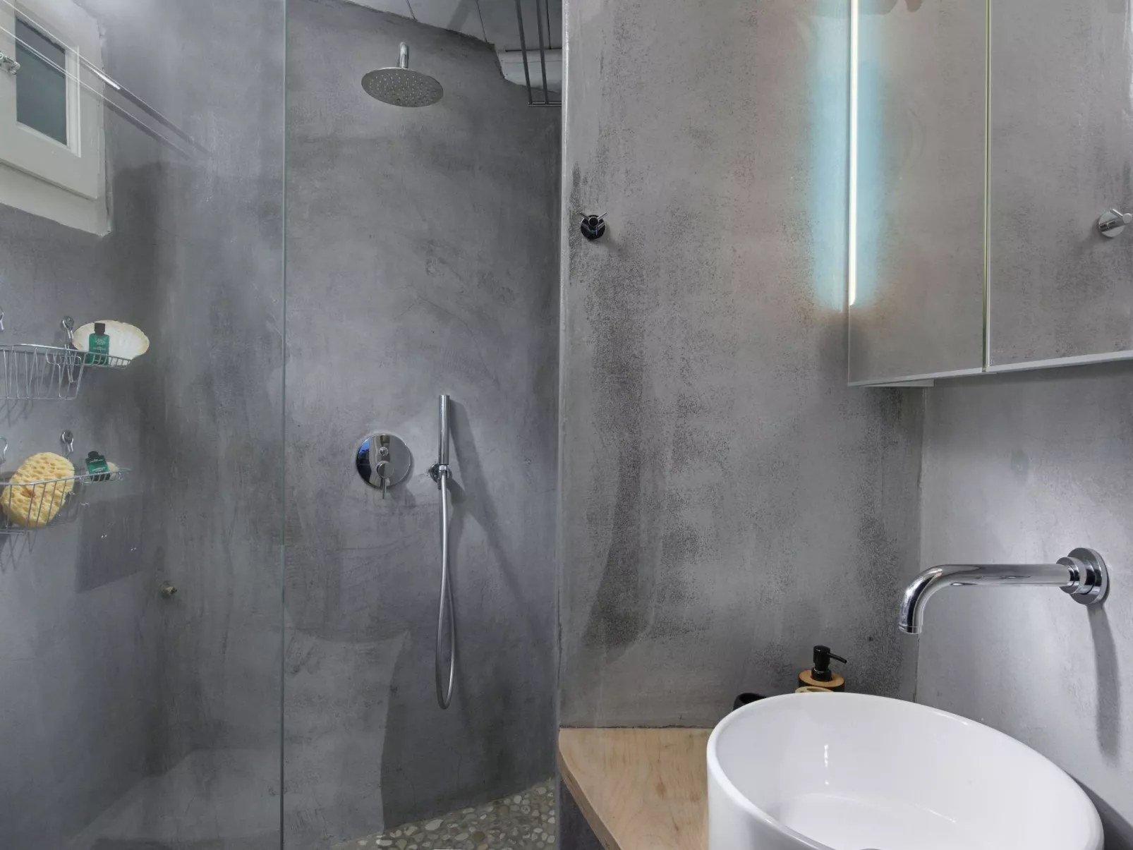 SUPERB BEACH ACCESS LUXURY SEA VILLA POOL by Calypso Sunset-Binnen