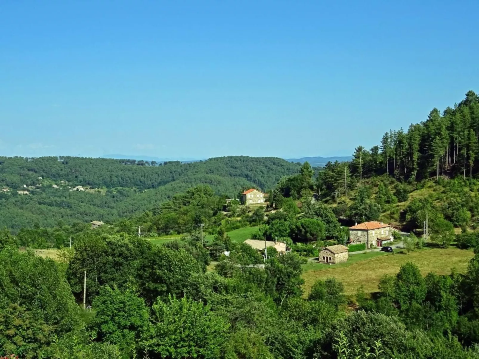 Klimatisiertes Ferienhaus mit Pool-Image-tags.info