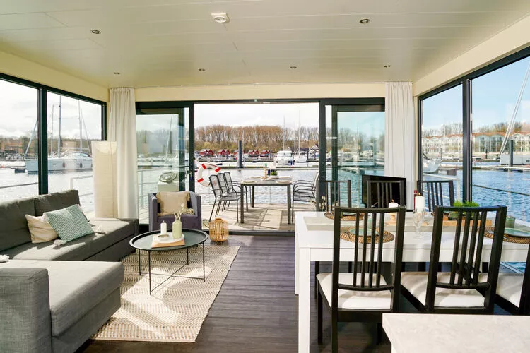 Hausboot Family & Friends LP 3 / 1-2 Personen-Woonkamer