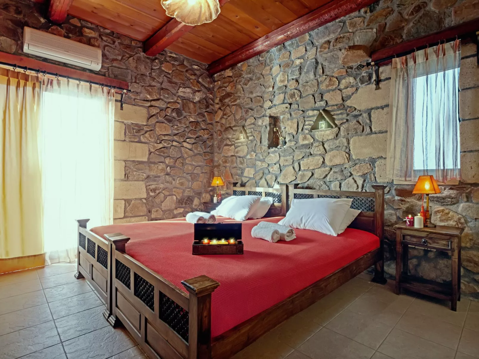 Traditionelle Villa mit Pool und Meerblick Elafonissi-Binnen