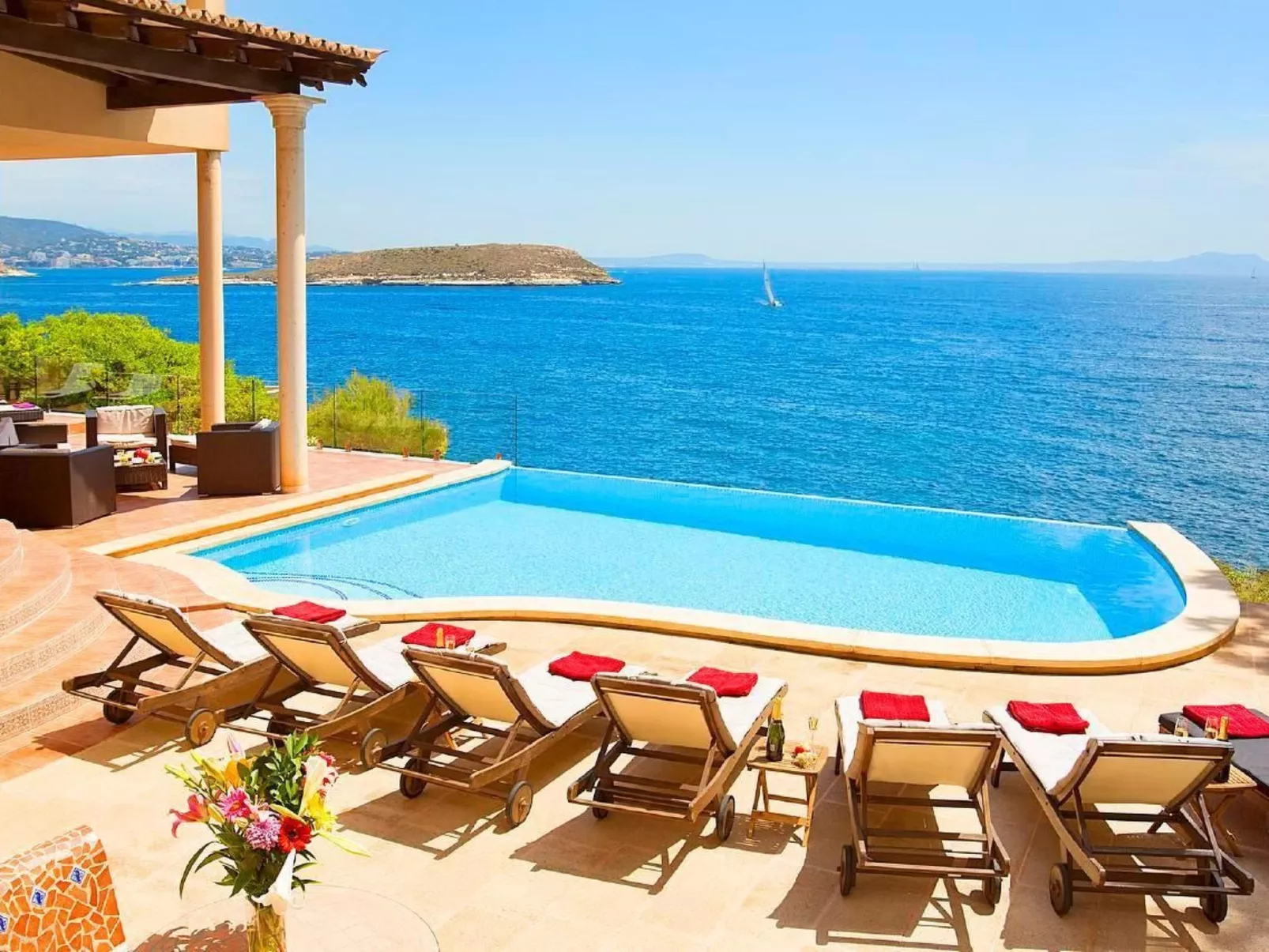 Spektakuläre Villa am Meer-Image-tags.info