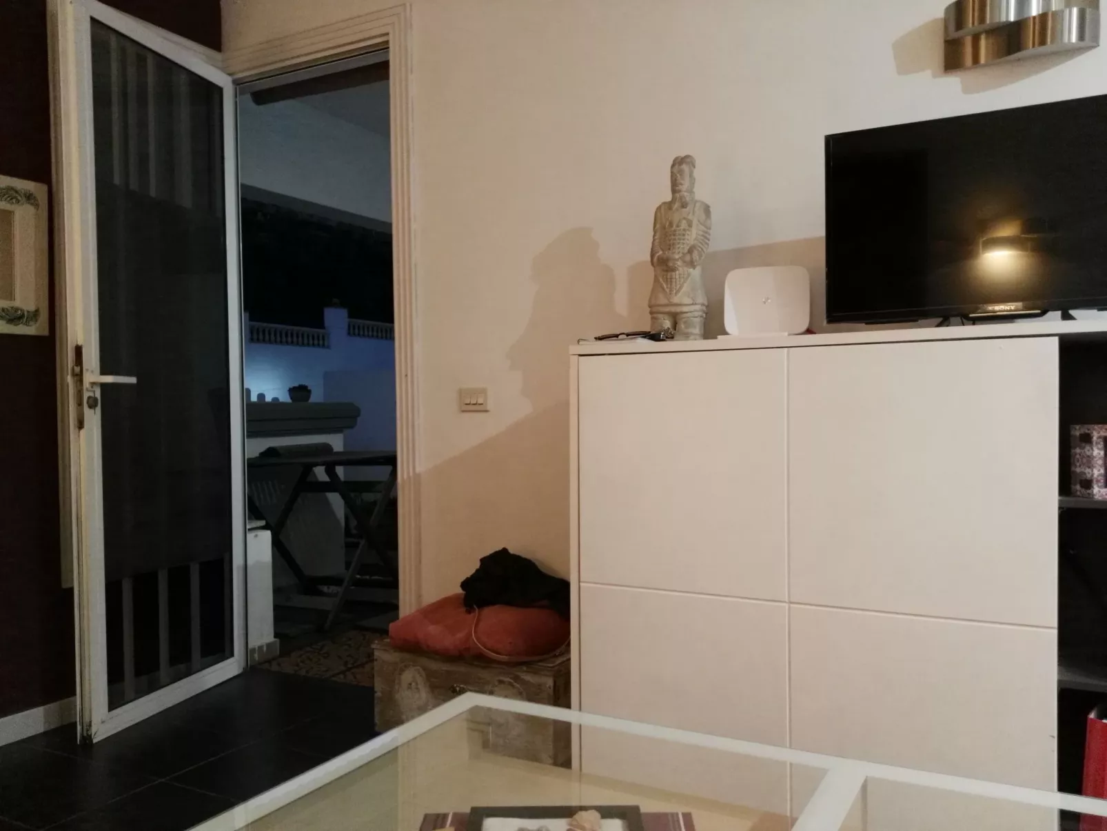 Appartement mit Balkon in einem Komplex mit Gemeinschaftspool am Meer-Binnen