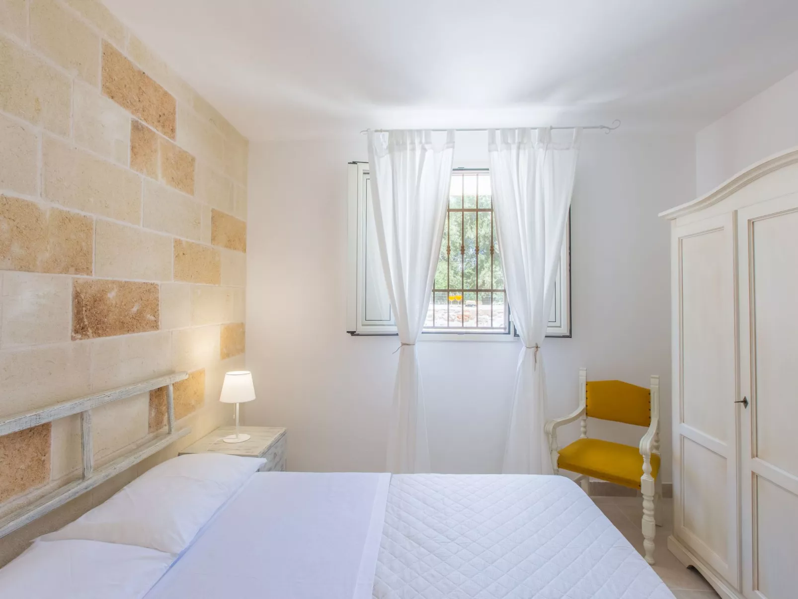 Trullo die Riesenpappel-Binnen